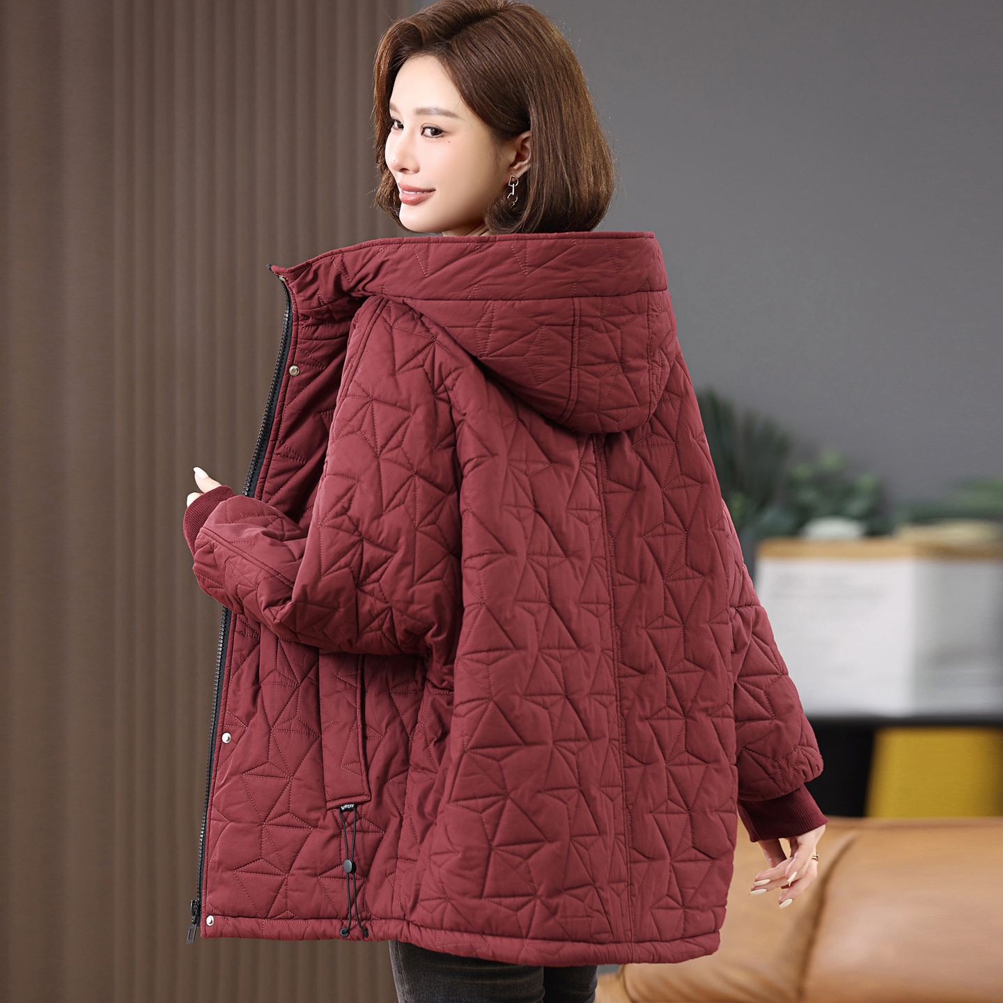 加大码派克服棉衣女冬季新款胖妈妈宽松显瘦今年流行加厚棉服外套