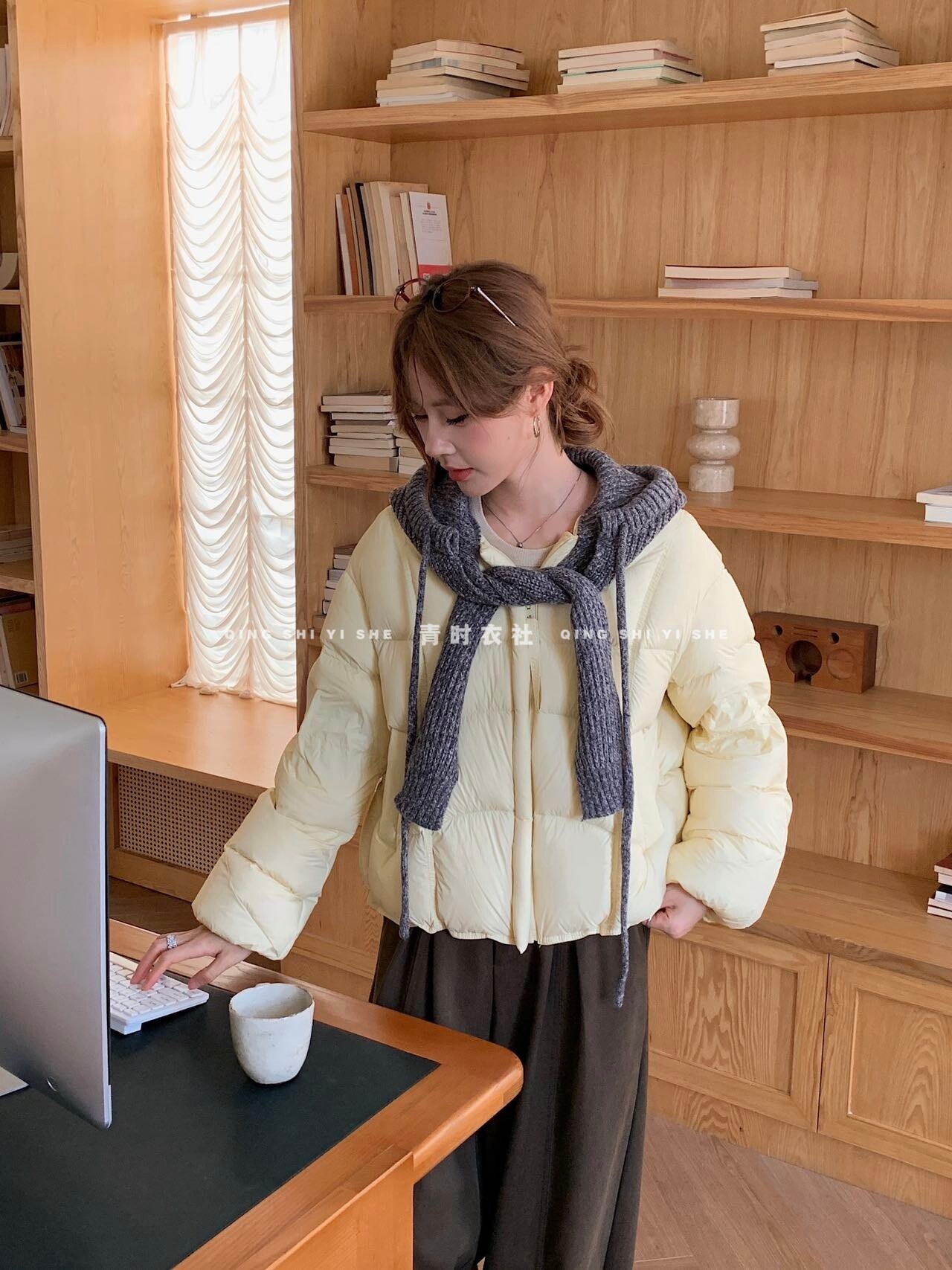 针织帽拼接泡芙羽绒服女冬季新款俏皮减龄短款小个子90白鸭绒外套