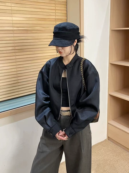 韩系纯色简约百搭洋气棒球服短款外套女秋季新款小个子上衣27621