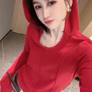 显瘦打底衫 今年流行爆款 新款 T恤女2026春季 短上衣 连帽半开领长袖