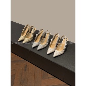 被浪漫击中 25ss 尖头字母刺绣蝴蝶结 DENTUATUA 高跟凉鞋 女