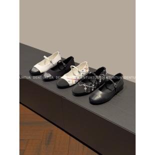 拼色花朵刺绣一字扣玛丽珍单鞋 25ss 女 温柔漫过脚背 DENTUATUA