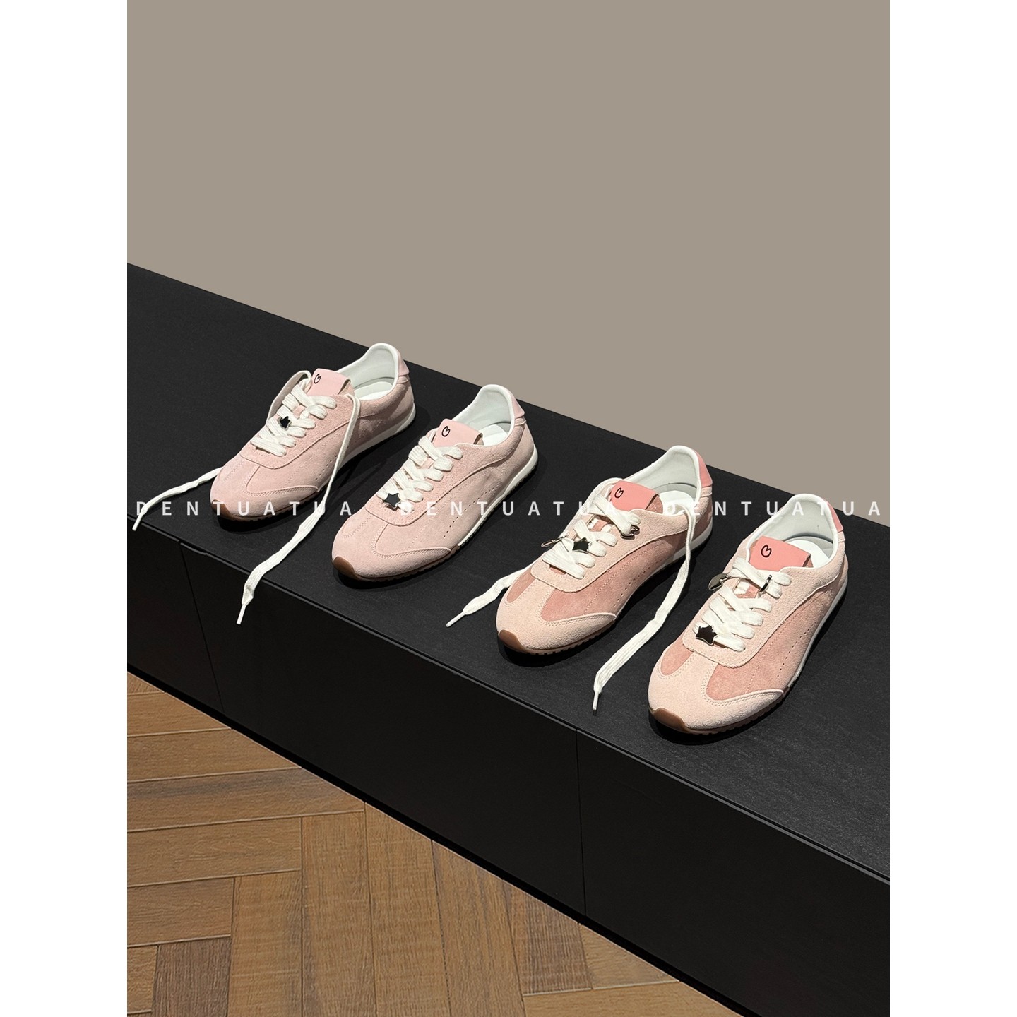 DENTUATUA 稀释的甜蜜配比！25FW 拼色平底系带休闲阿甘德训鞋 女,女鞋,德训鞋,淘宝优惠券,粉丝福利购,淘宝优惠卷