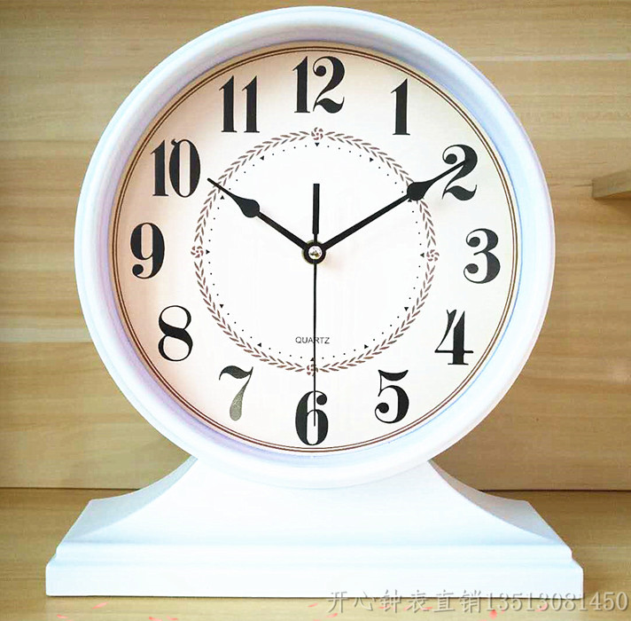 客厅摆件桌面创意风台式钟表静音