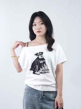 小狗印花斜肩短袖t恤女夏2025夏季新款宽松韩版收腰显瘦露肩上衣