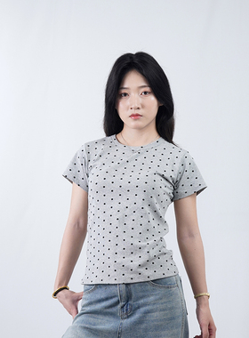 韩系波点正肩短袖t恤女2025夏季新款修身显瘦灰色高级感短款上衣