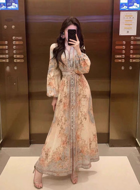 小香风泡泡袖碎花连衣裙