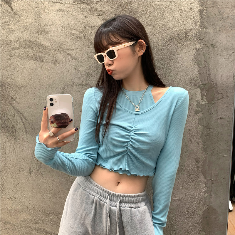 Real shot! Real price! Spring and summer short fashion with net red inside and short top two piece set