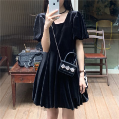Real shot Korean summer Hepburn foam sleeve velvet Princess Dress