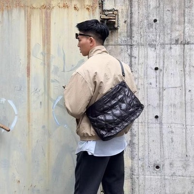 OKKO周边大容量羽绒棉袄包菱格托特包新款秋冬通勤单肩手拎包百搭