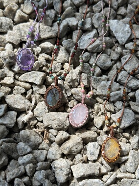 AIHPOS索壹陆 宝石天然石编绳项链