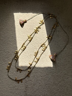 AIHPOS 索壹陆捶打纹水滴编绳流苏项链