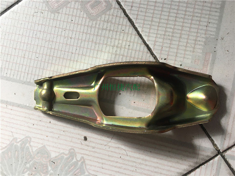 适用于老帕萨特B5离合分离拨叉杠杆支架