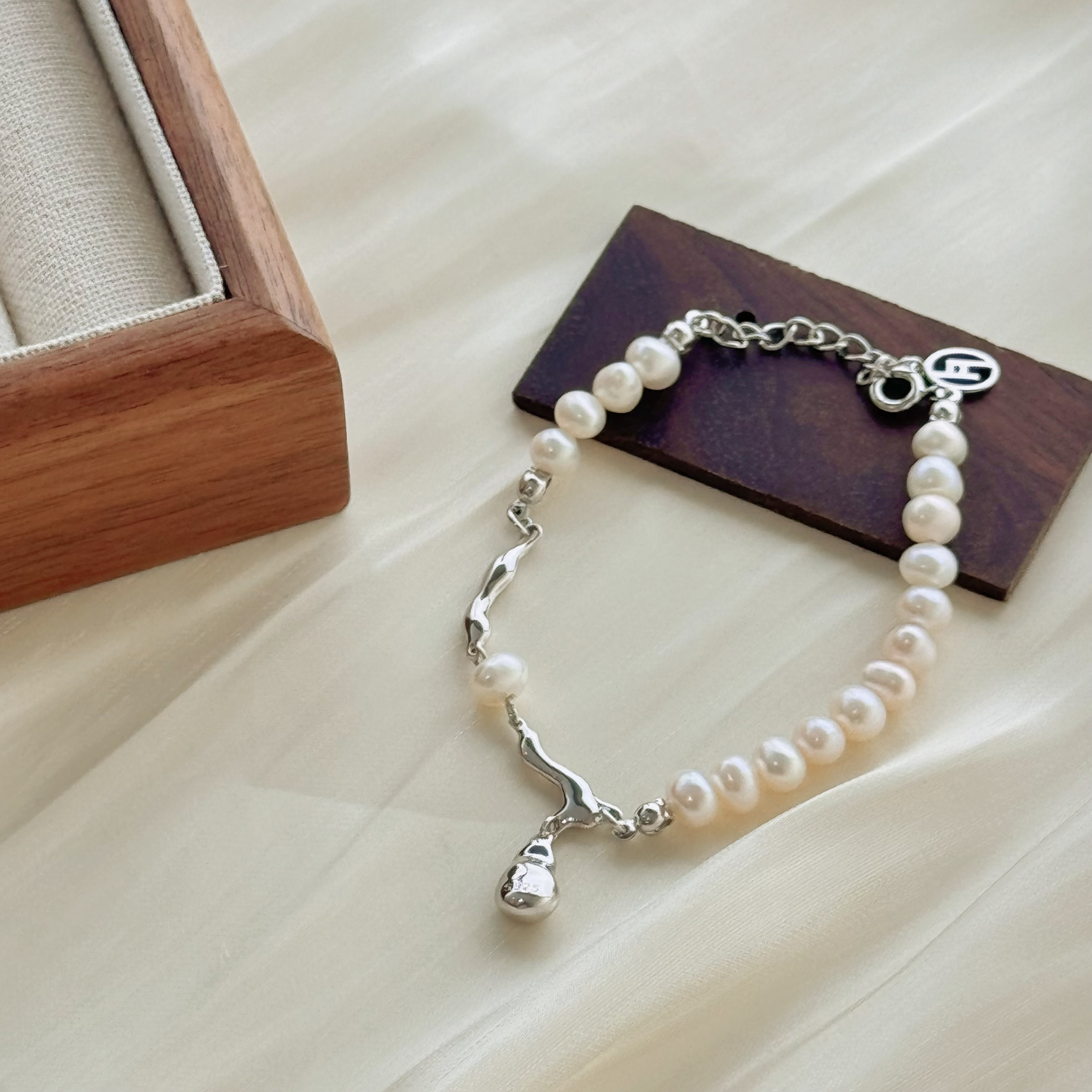原创高级感真天然珍珠纯银手链