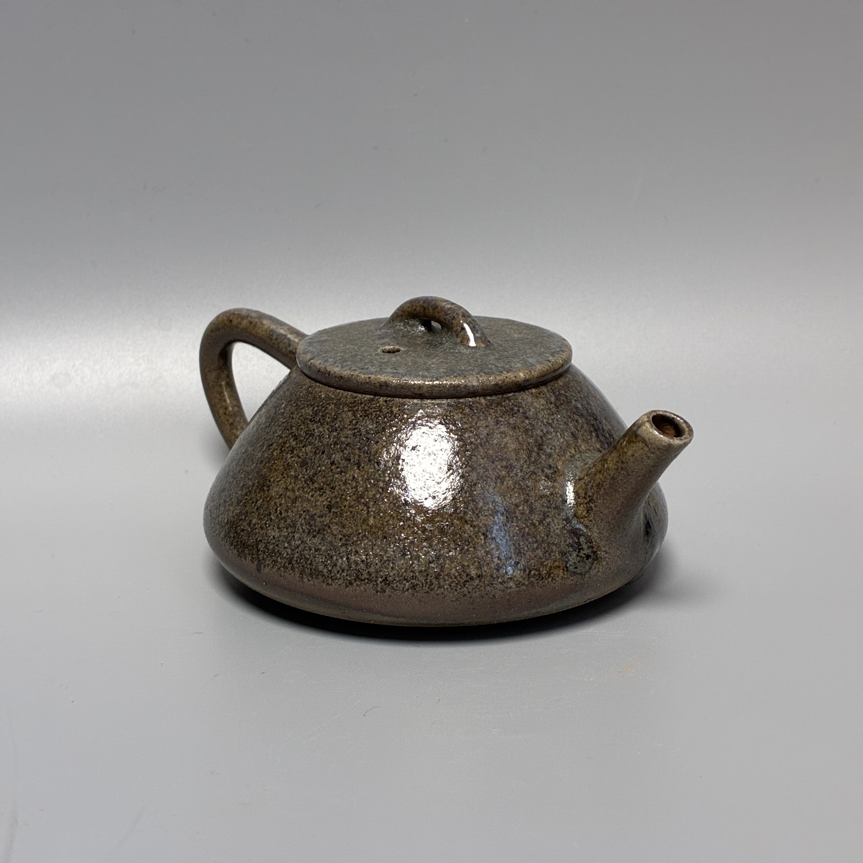 云南建水紫陶全手工石瓢壶柴烧壶