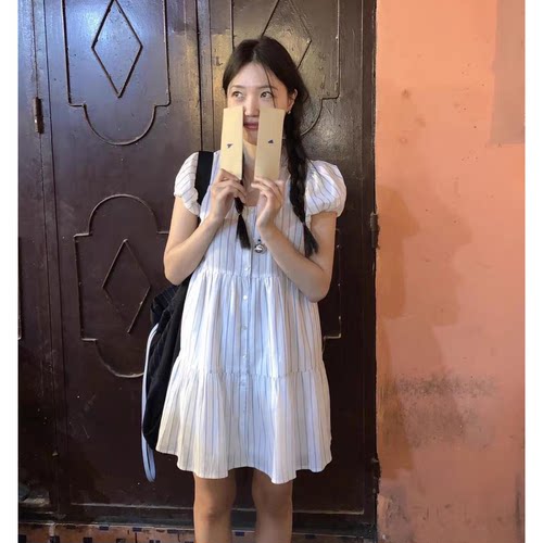 tannat U领泡泡袖连衣裙韩国26夏新款显瘦条纹单排扣蛋糕裙短裙女