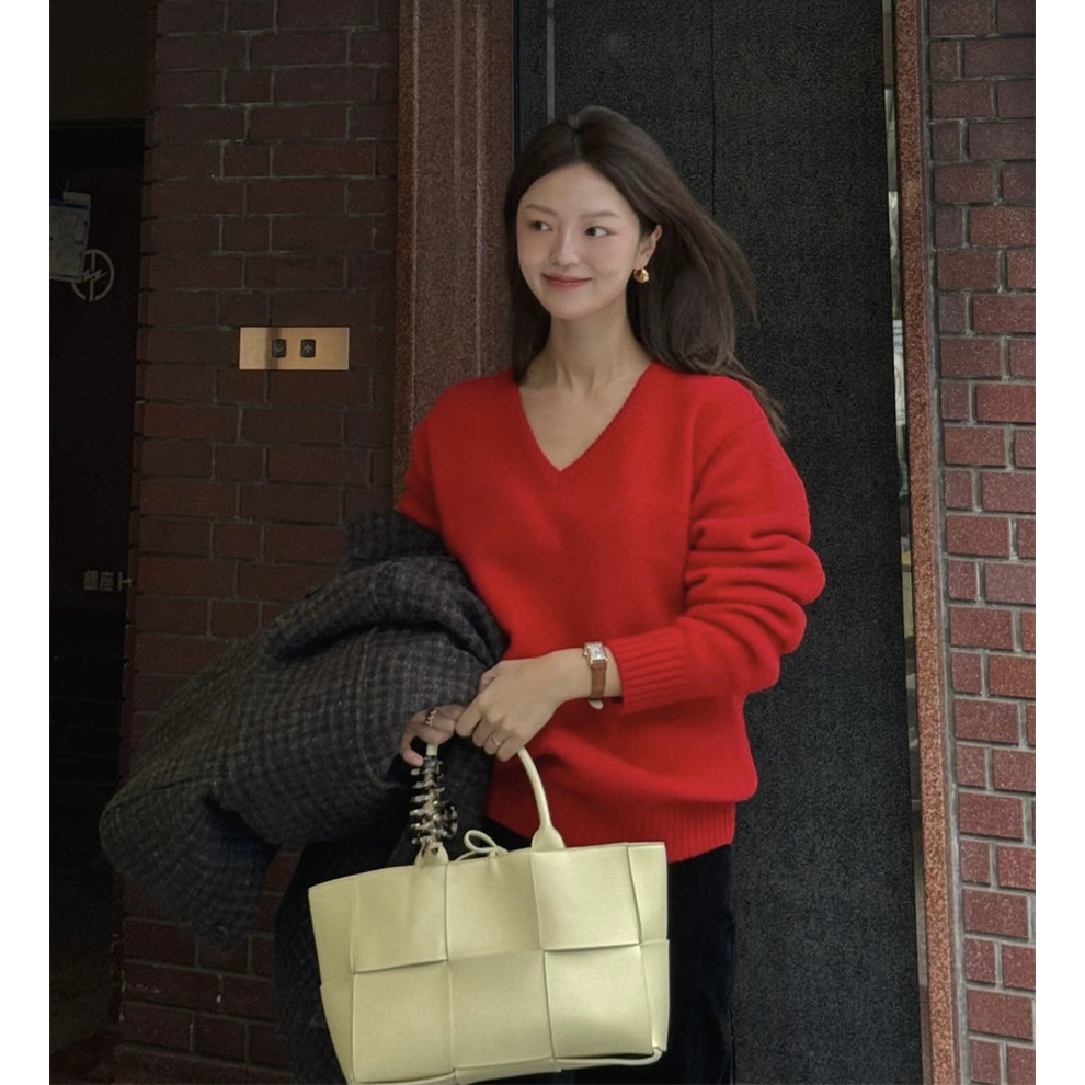 秒发！红毛衣~25秋韩国设计师GED荷静节日氛围感V领羊毛针织衫女