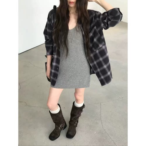 现！nuese韩国26秋随性慵懒格纹衬衫+v领羊毛针织吊带连衣裙女