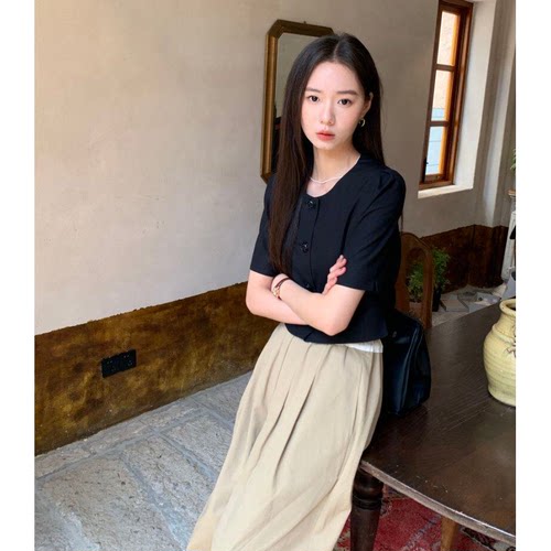 大促清仓！时髦精小香风外套韩国26春夏新款复古黑色短袖上衣女