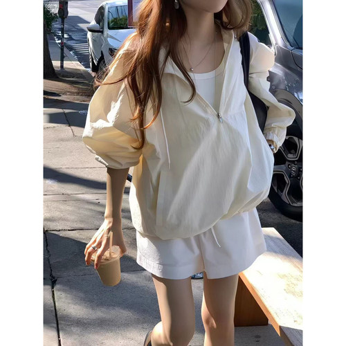 极简设计26夏新款韩国OUNCE宽松纯色连帽防晒外套高腰直筒短裤女