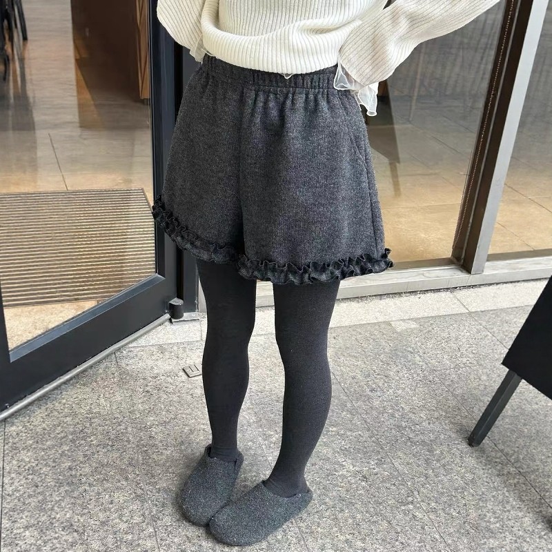 欧洲站2025冬季松紧腰下摆木耳边拼接A字版显瘦百搭毛呢 休闲短裤,女装/女士精品,短裤,淘宝优惠券,粉丝福利购,淘宝优惠卷