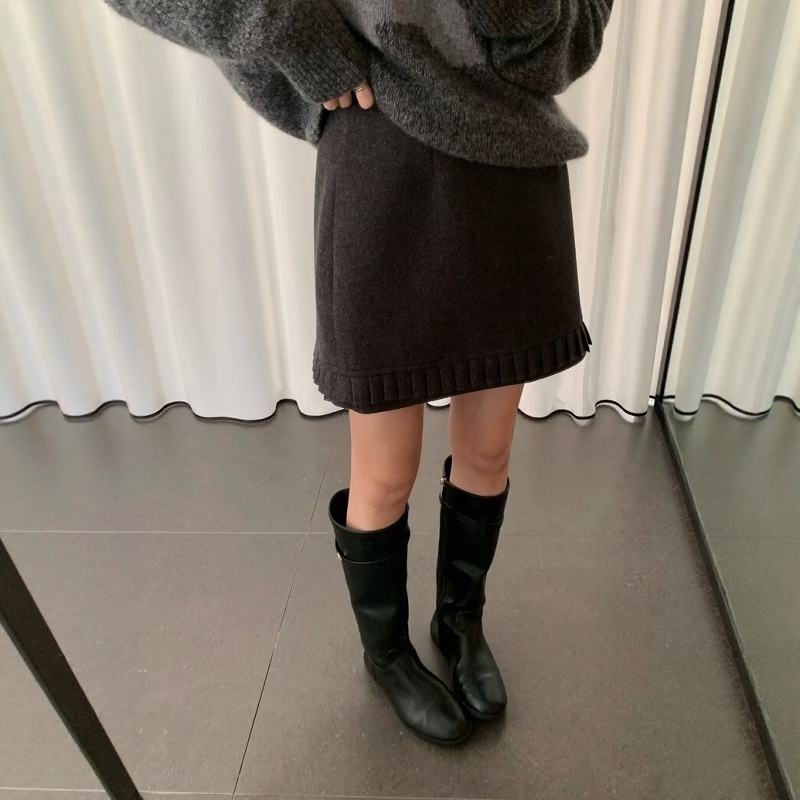 欧货深灰色毛呢半身裙女
