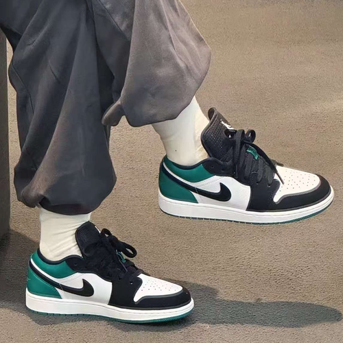 耐克/Air Jordan 1 潮流复古女款低帮耐磨篮球鞋黑绿 553560-113