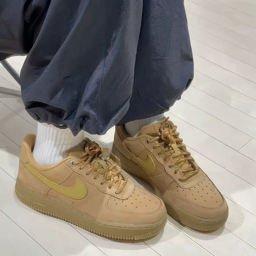 耐克/Nike Air Force 1 空军一号小麦色女子低帮板鞋 FZ7372-200