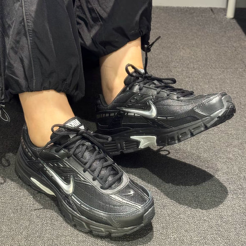 耐克/Nike Initiator 舒适百搭 低帮 跑步鞋男款 黑色 IB4595-001