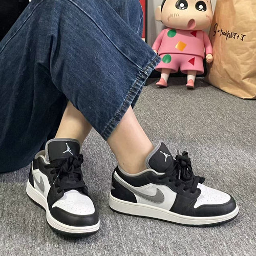 耐克/Nike Air Jordan 1 Low 黑白灰影子低帮篮球鞋 553558-040