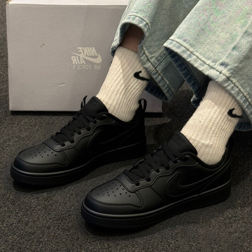 耐克/Nike Court Borough GS 黑武士经典纯黑休闲板鞋 DV5456-002