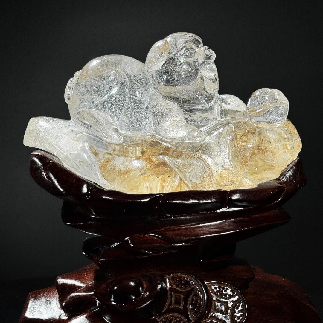 天然白水晶黄胶花雕刻猪生肖猪摆件小猪吉祥物镇宅招财客厅办公室