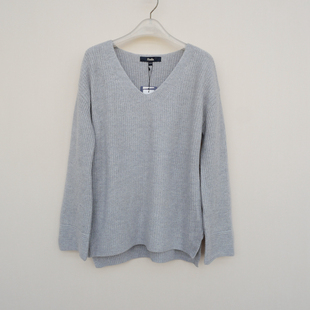 拉系列S专柜撤柜正品女冬宽松薄柔V领羊毛混纺毛衣4A2587夹花灰
