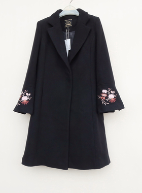 拉系列S/M专柜正品 女冬中长收肩喇口厚款羊毛呢外套8B4397黑色