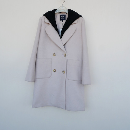 专柜正品超值冬厚毛呢外套短大衣