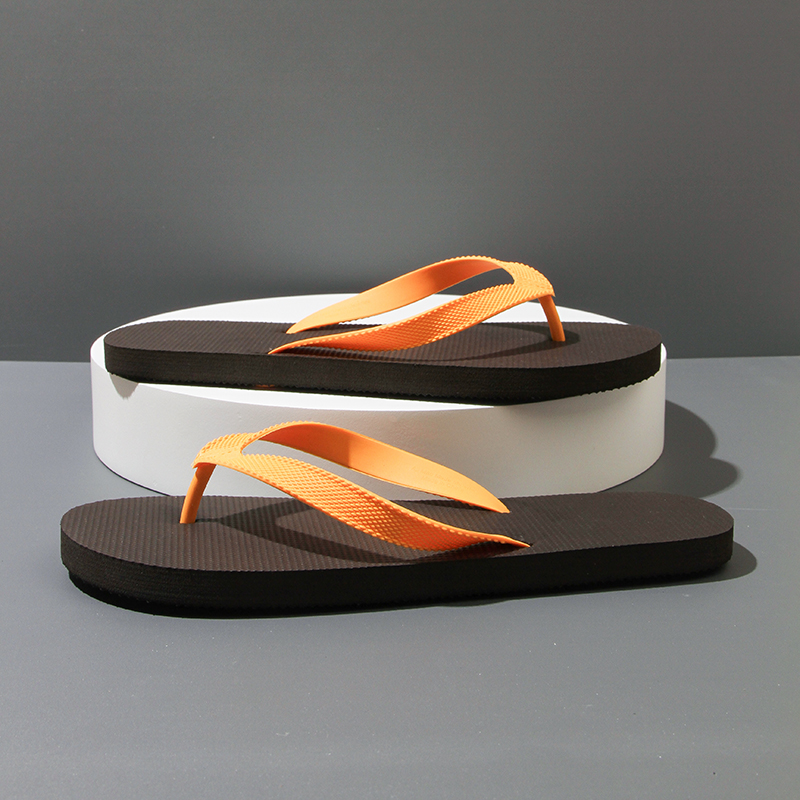 海滩海边人字拖2025潮流透气拖鞋男防水防滑外出爆款简约男士新款