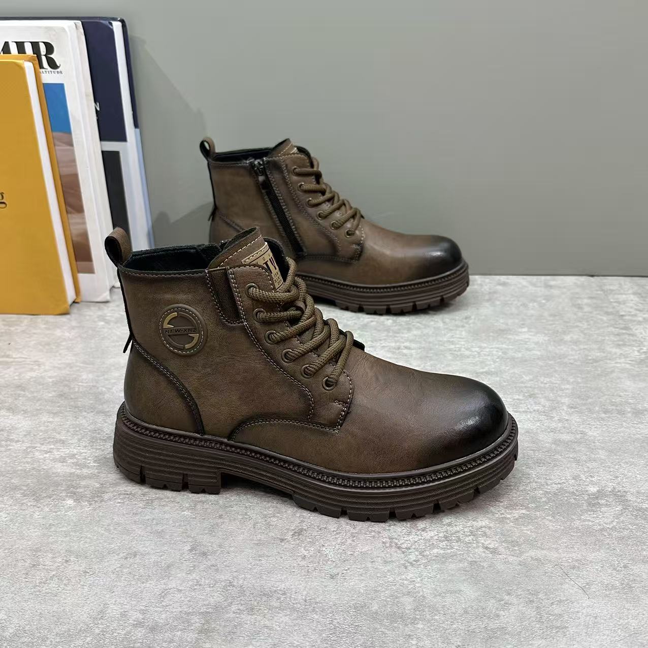 马丁靴男2025冬季新款英伦风高帮皮靴防滑厚底工装靴加绒保暖男鞋