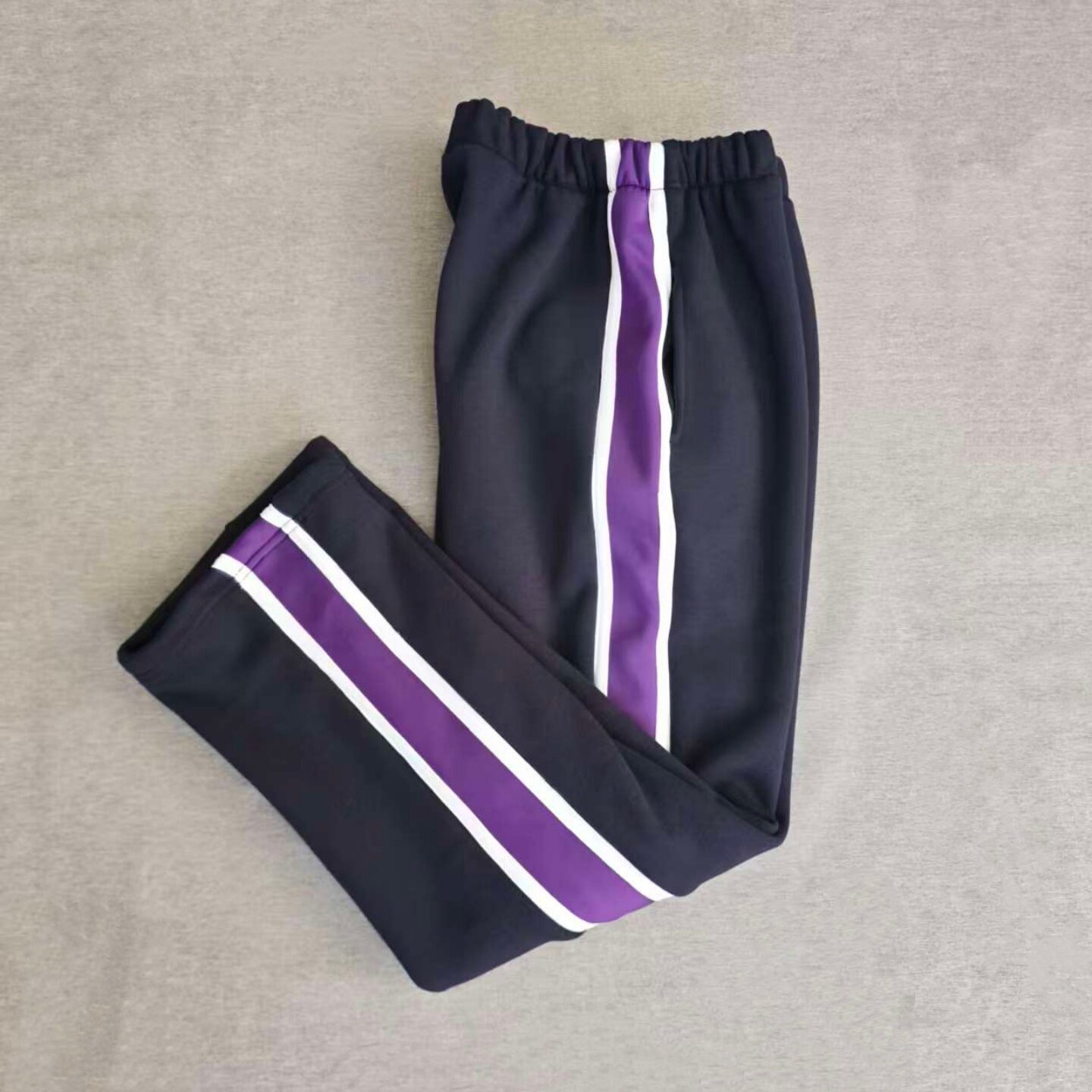 定做春秋冬男女校裤同款运动裤藏青色拼接宽紫条两道白休闲运动裤