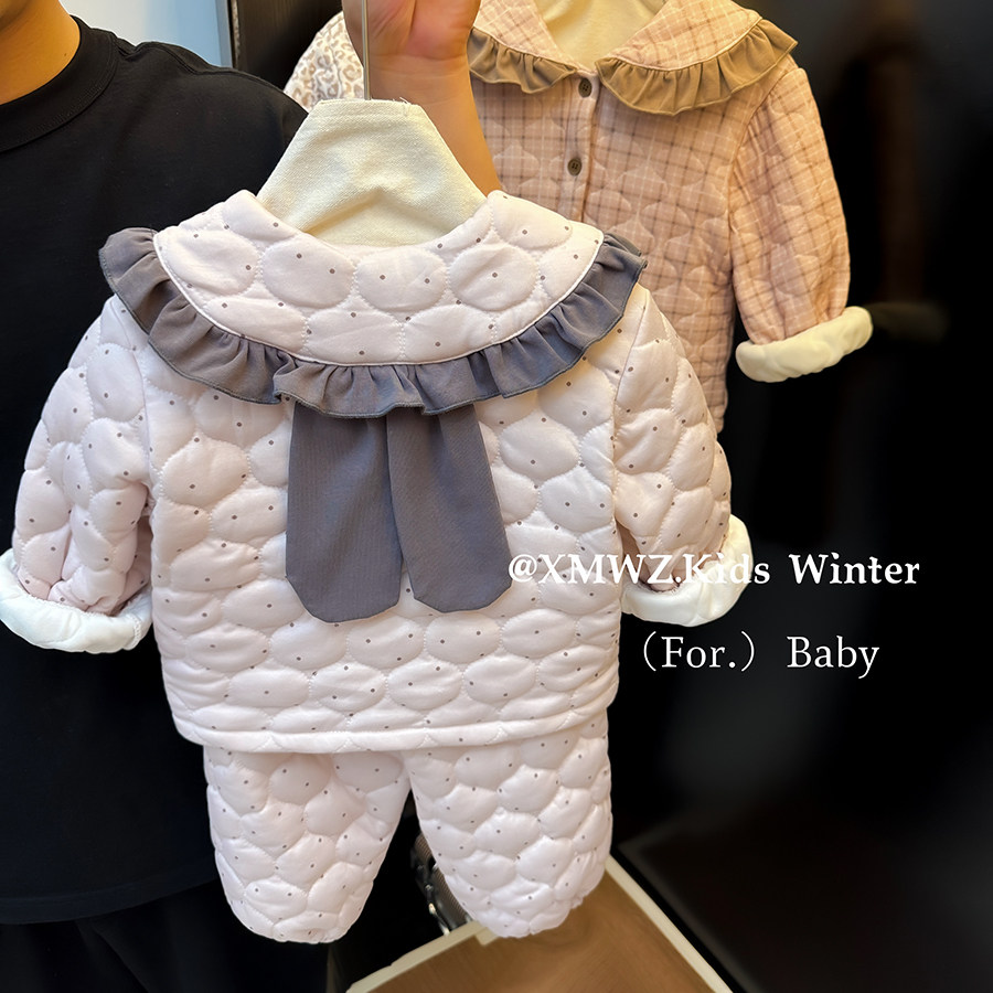 女宝宝秋冬家居服套装2026新款后背兔耳超可爱花边重工女小童睡衣