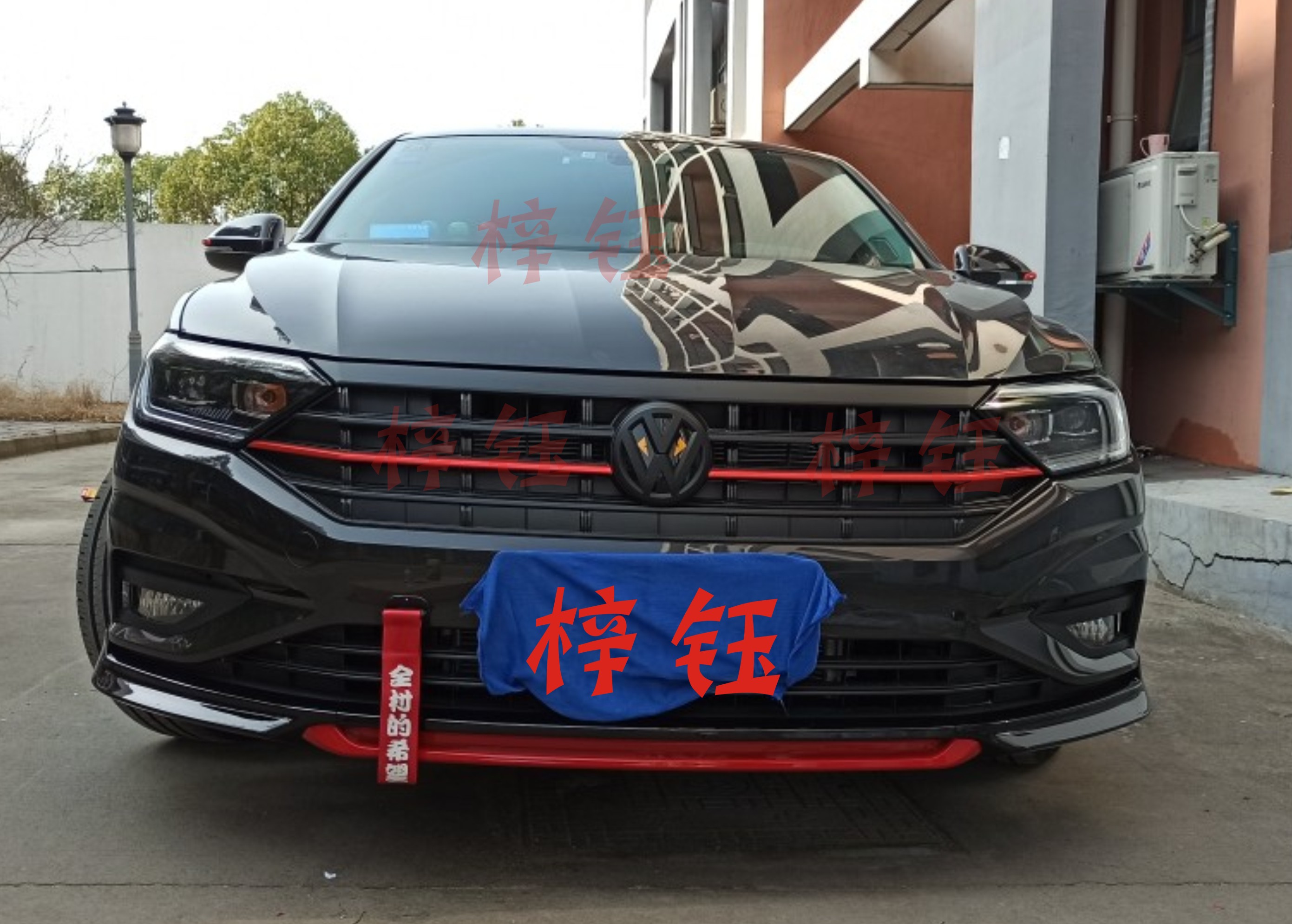 速腾拉花前脸贴纸改色膜彩条