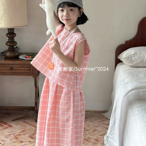 女童粉色格子无袖背心套装