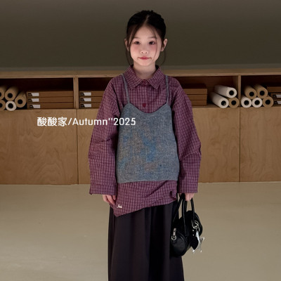 女童紫红色格子衬衫上衣