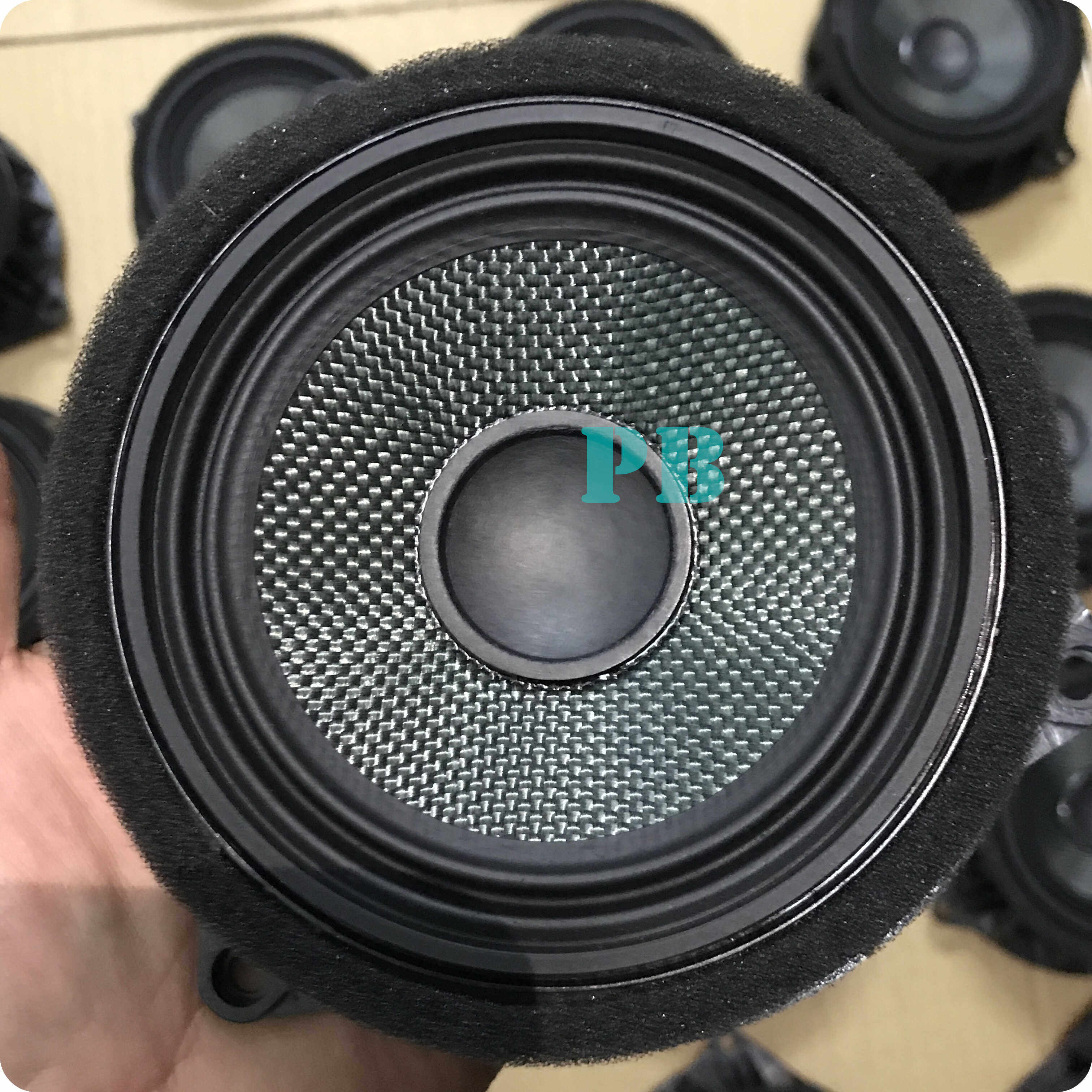 宝马F15F16X56加装哈曼卡顿harman/kardon音响喇叭门内四门中音