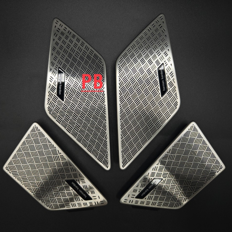 新右舵专用X2U1内饰宝马