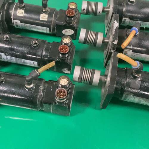可维修AC-SERVOMOTOR258电机，W258E-0-N议价