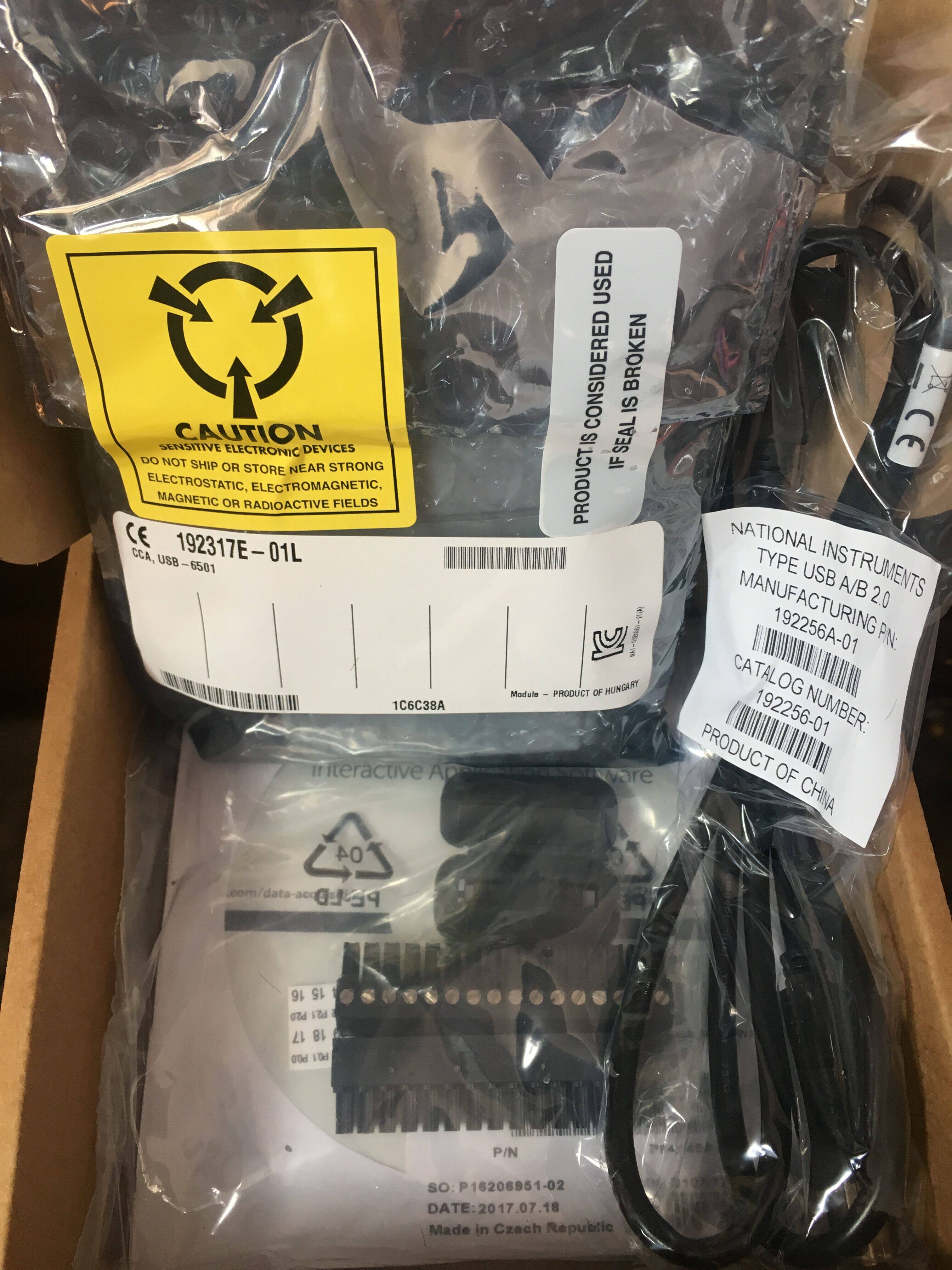 새로운 AMERICAN NI USB-6501[24채널 8.5MA] 779205-01 청구서 발행 가능