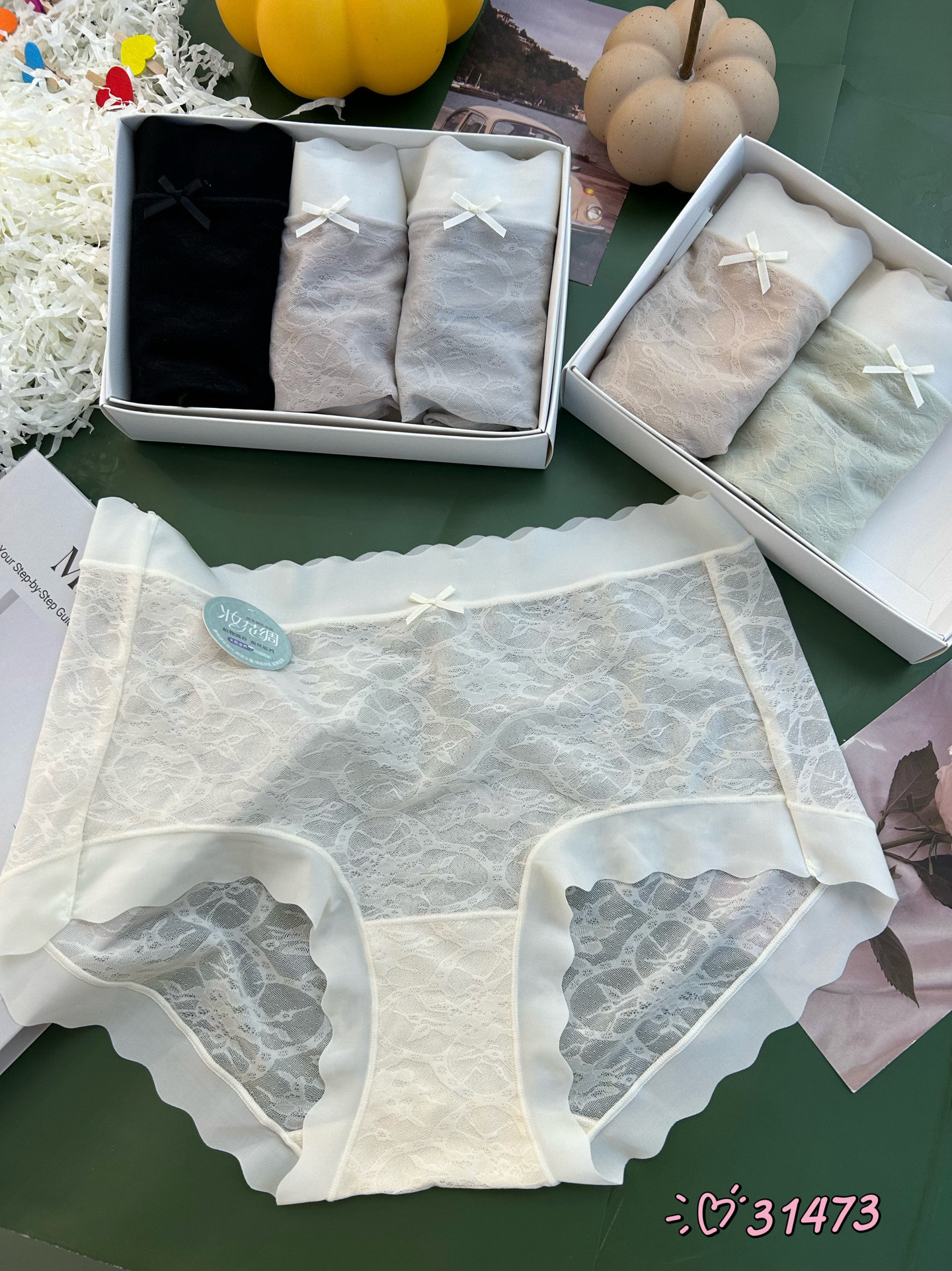 舒服界的天花板妆花绸中腰女内裤图片
