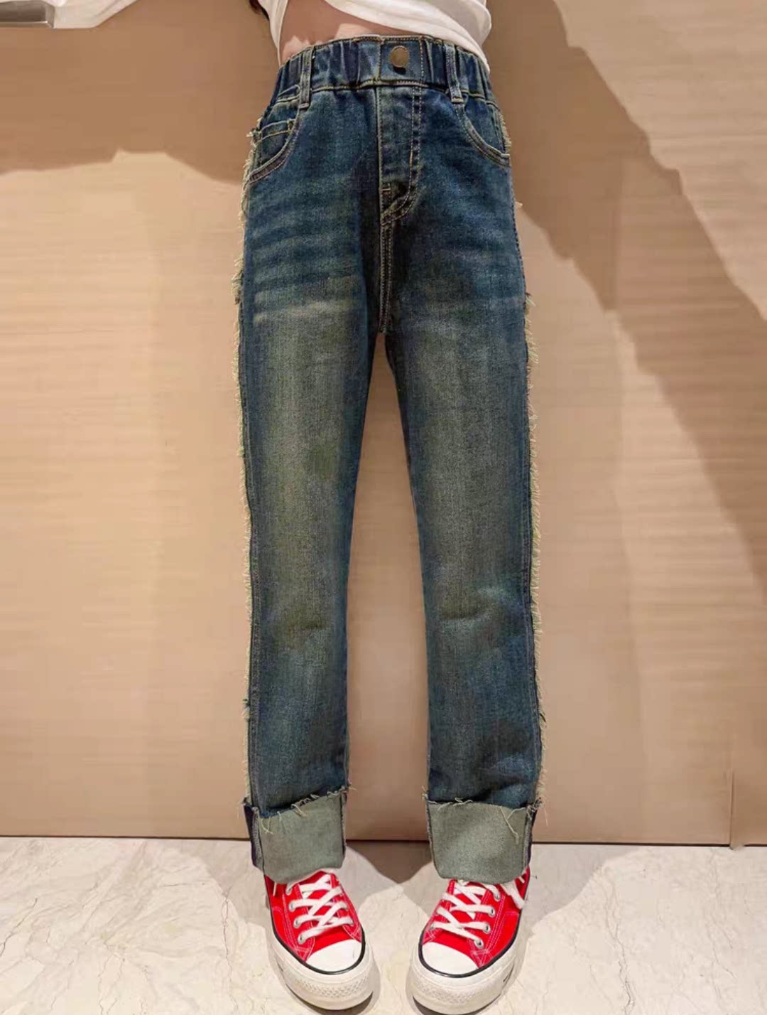 女童裤子春秋装新款洋气儿童窄版直筒牛仔裤春秋大童女孩烟杆裤