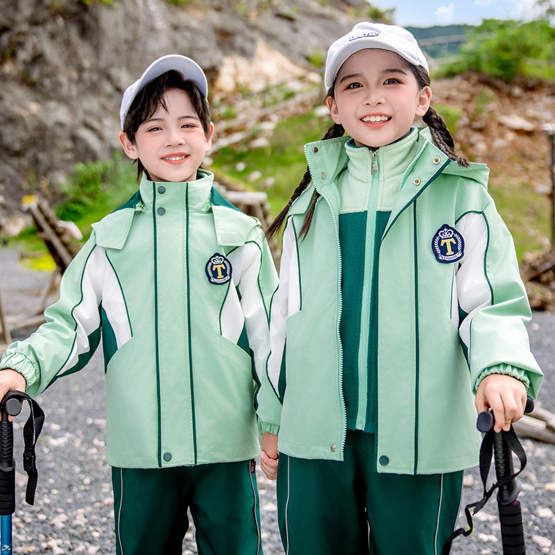 小学生校服秋冬季冲锋衣套装幼儿园园服冬季三合一套装一年级班服