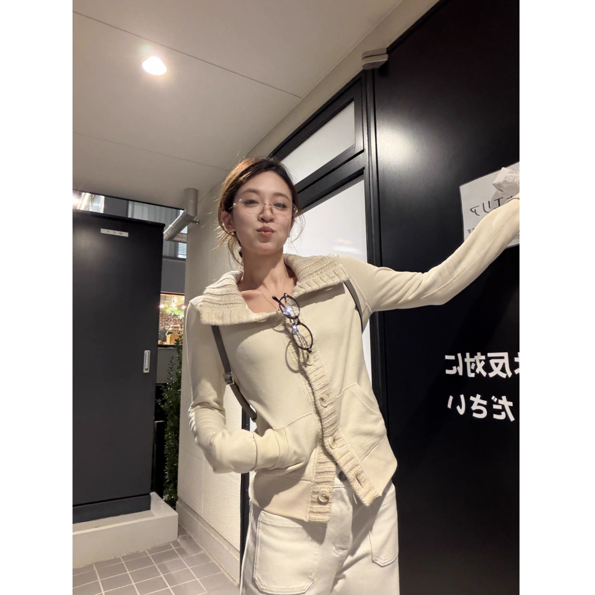 2025秋冬新款小众设计感针织拼接磨毛修身显瘦上衣时尚百搭外套女